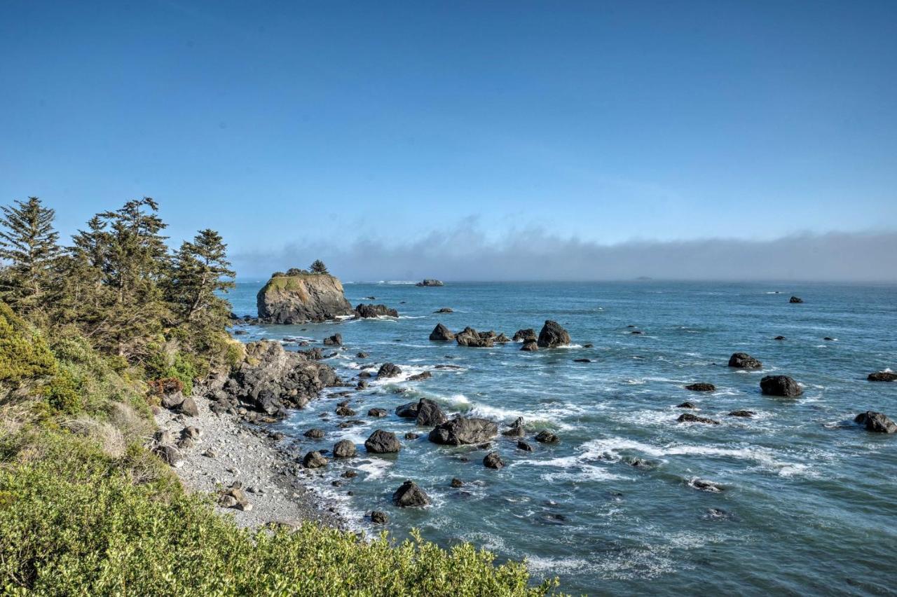 Coastal Getaway By Pebble Beach And Redwoods! Кресент-Сити Экстерьер фото